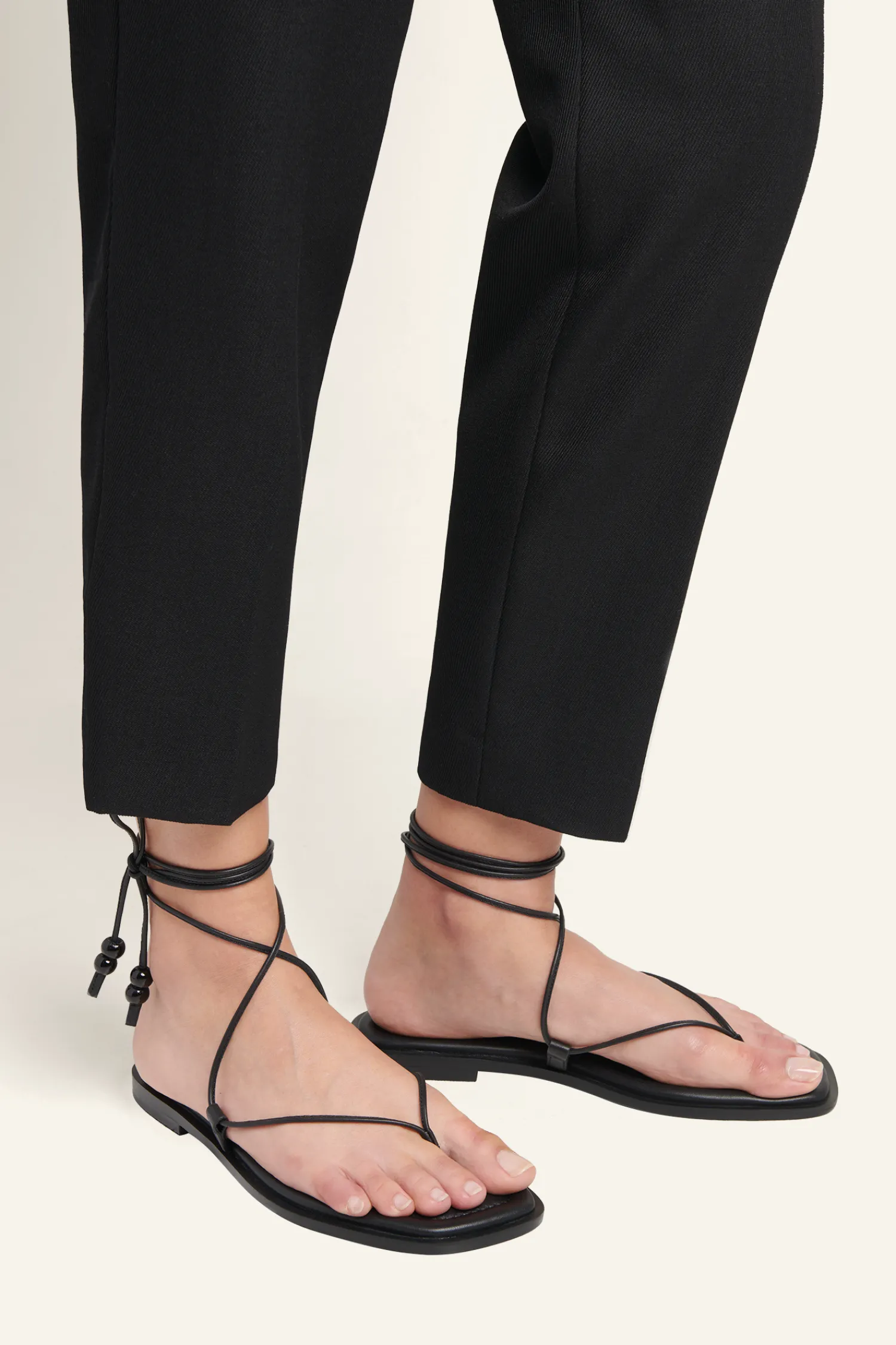 Fashion A.EMERY FINCH SANDAL Black